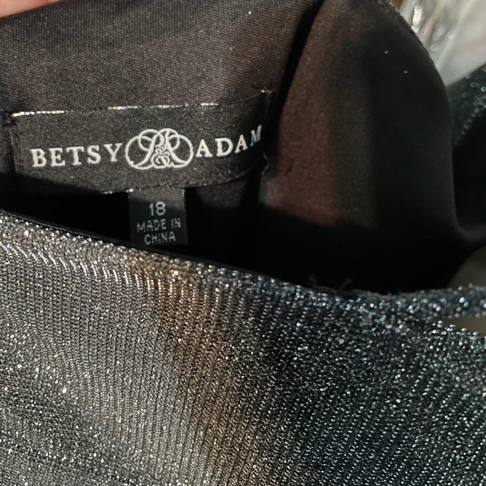 Prom Dress - Picture 3 of 3